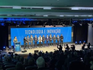 100 + Influentes 2025